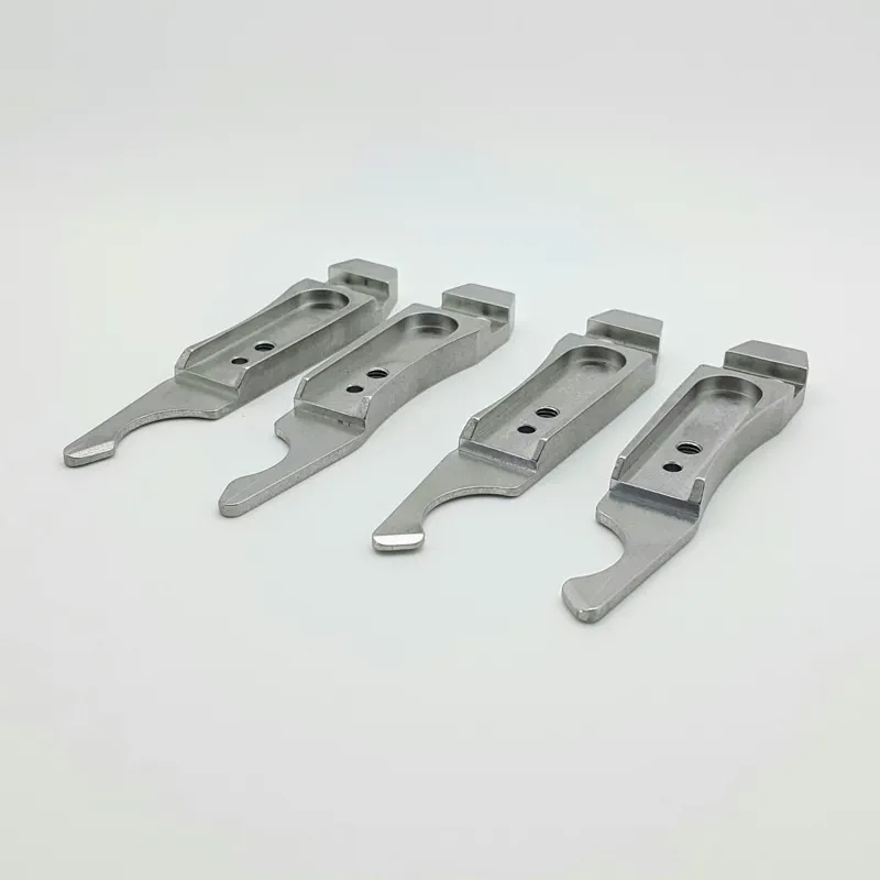 5-Achs CNC-Fräsen – komplexe 3D-Bearbeitung einer Metallskulptur