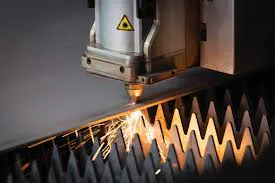Bohrbilder / Langlöcher – CNC-Laserschnitt